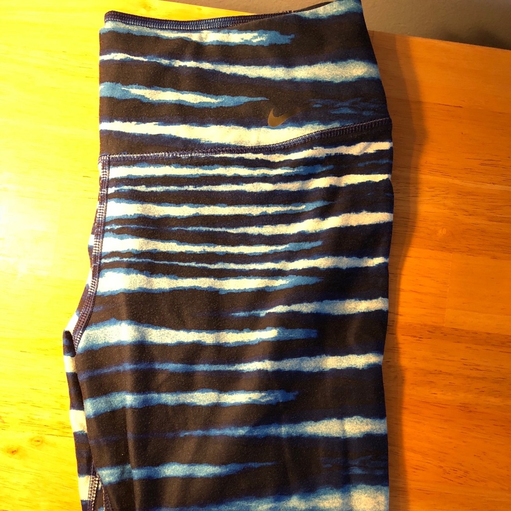 Nike Capri leggings